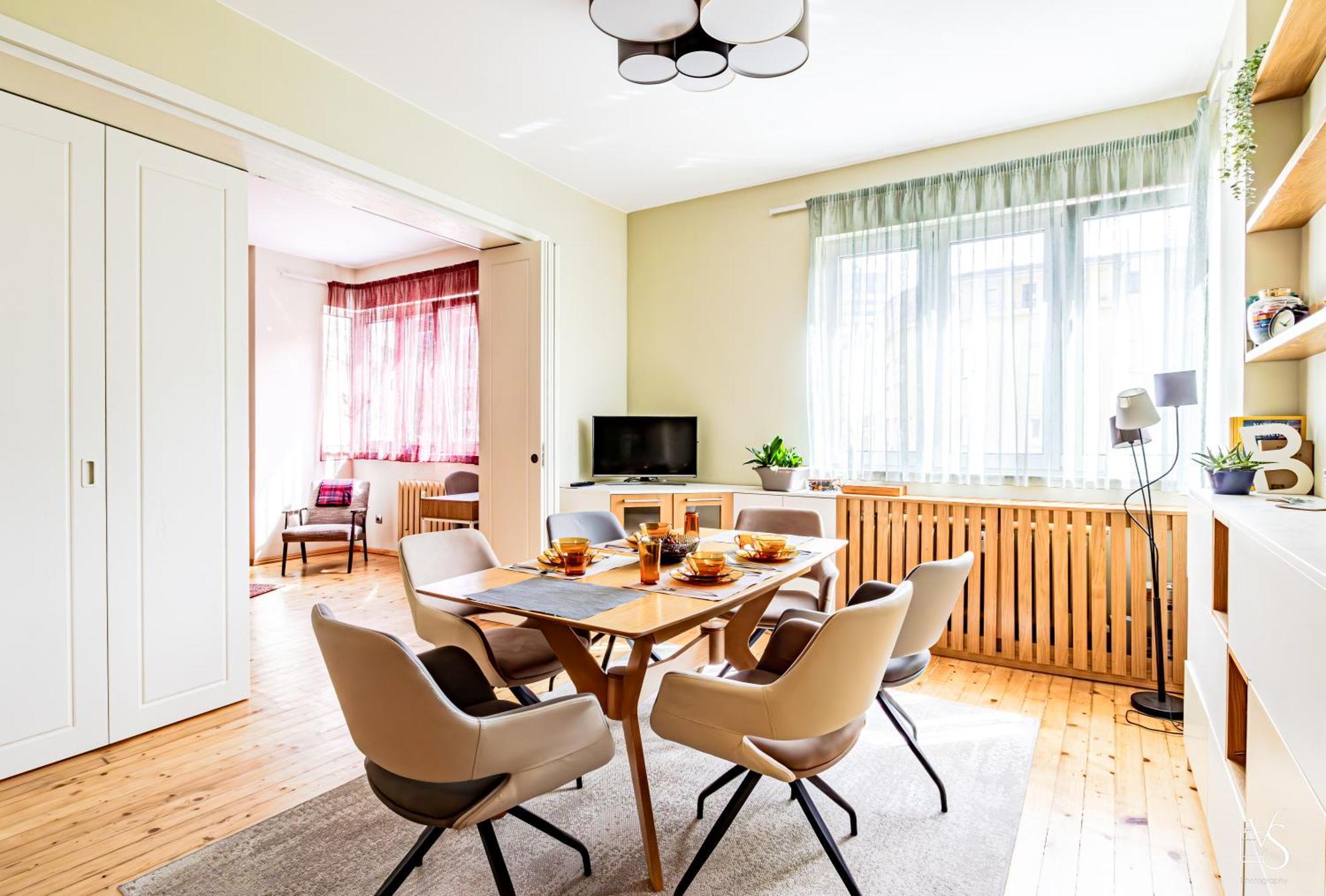 Luxury And Spacious Apartment At The Hearth Of The City Sofia Exterior photo